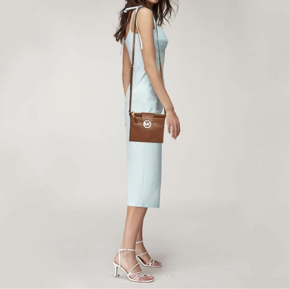 Michael Kors Tan Leather Fulton Crossbody Bag. - Picture 2 of 16